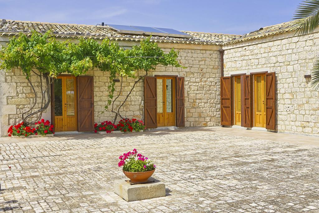 Casa Al Castello Guest House Ragusa Ngoại thất bức ảnh