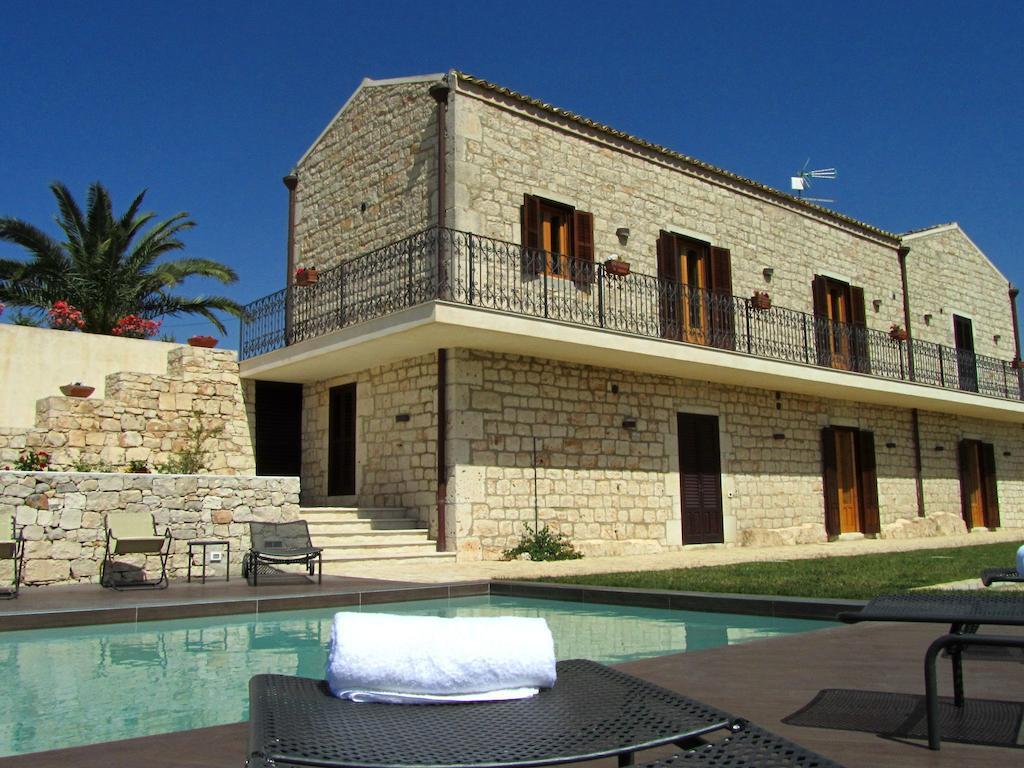Casa Al Castello Guest House Ragusa Ngoại thất bức ảnh