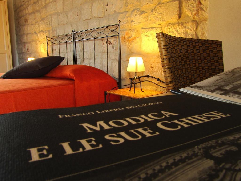 Casa Al Castello Guest House Ragusa Phòng bức ảnh